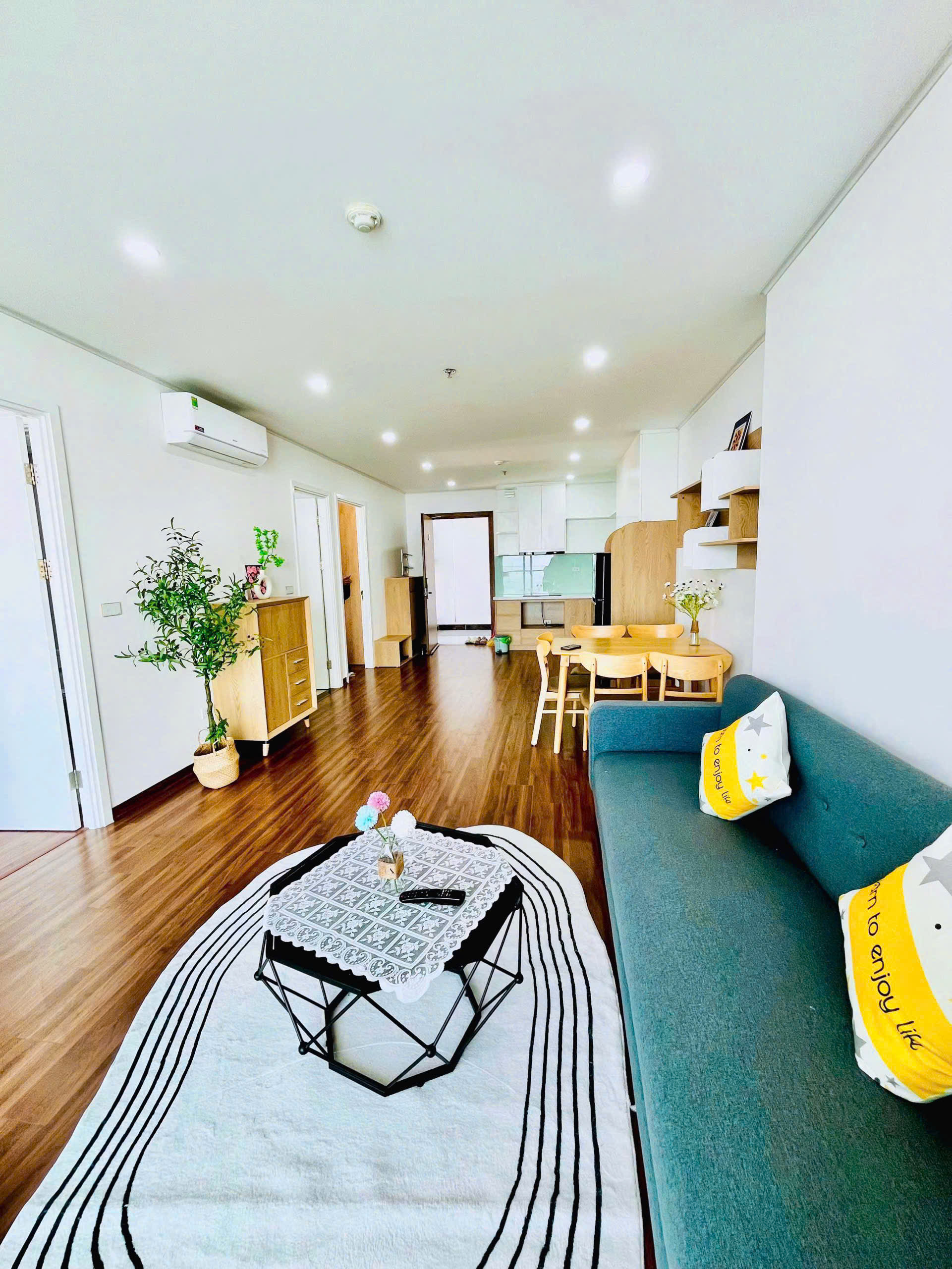 Tầng 32 căn 3212 chính biển Tầng 32 căn 3212 chính biển